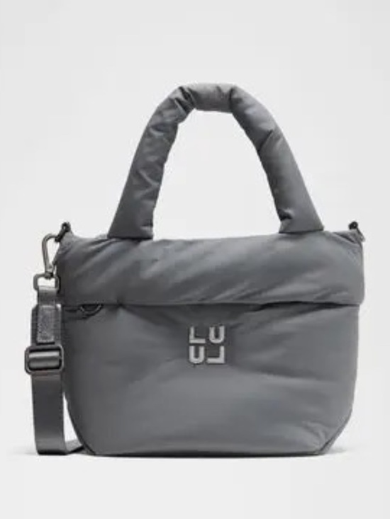 lululemon athletica Handbags - NWT Lululemon On My Level Tote Bag Small 3L Solar Grey Limited Edition Sold Out